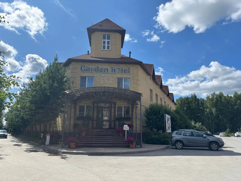 GARDEN HOTEL (ГАРДЕН)