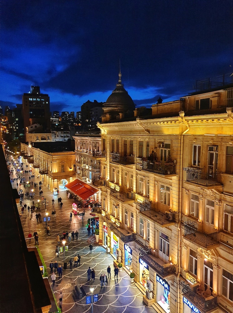 AUSTIN HOTEL BAKU — фото 1