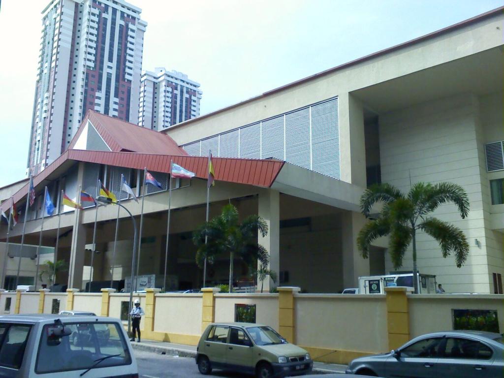 LEO PALACE HOTEL