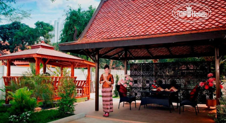 ELEVEN JOMTIEN RESORT PATTAYA