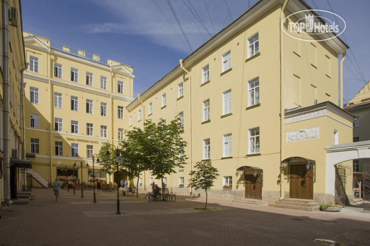 GRAND PALACE HOTEL