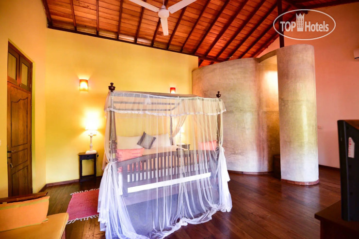VILLA TARA HIKKADUWA