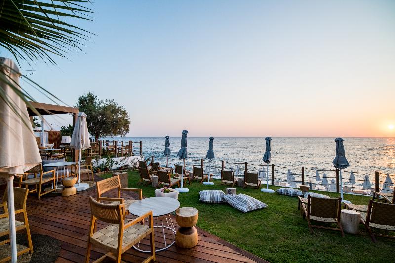 AKASHA BEACH HOTEL & SPA — фото 2