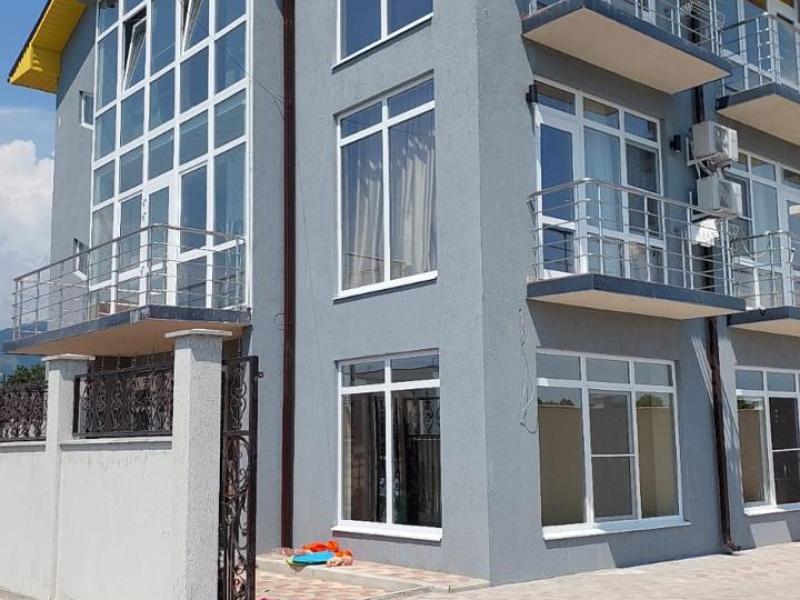 Bon Amour Inn (Бон Амур Инн)