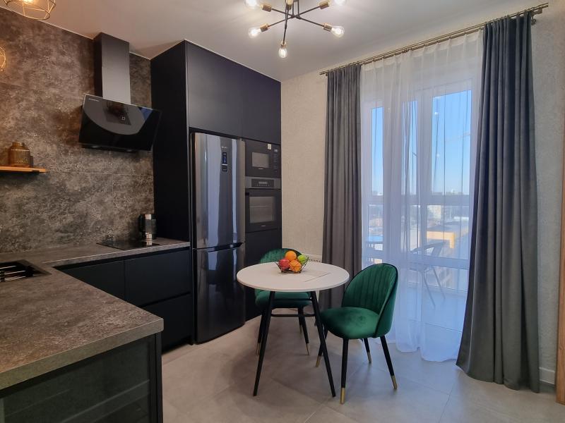 Bulbash Apartments (Бульбаш Апартаменты) на проспекте Дзержинского 34