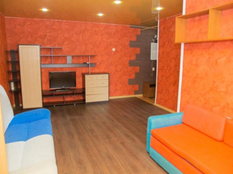 ApartLand (АпартЛэнд) на улице Ленинградская 77/3 — фото 1