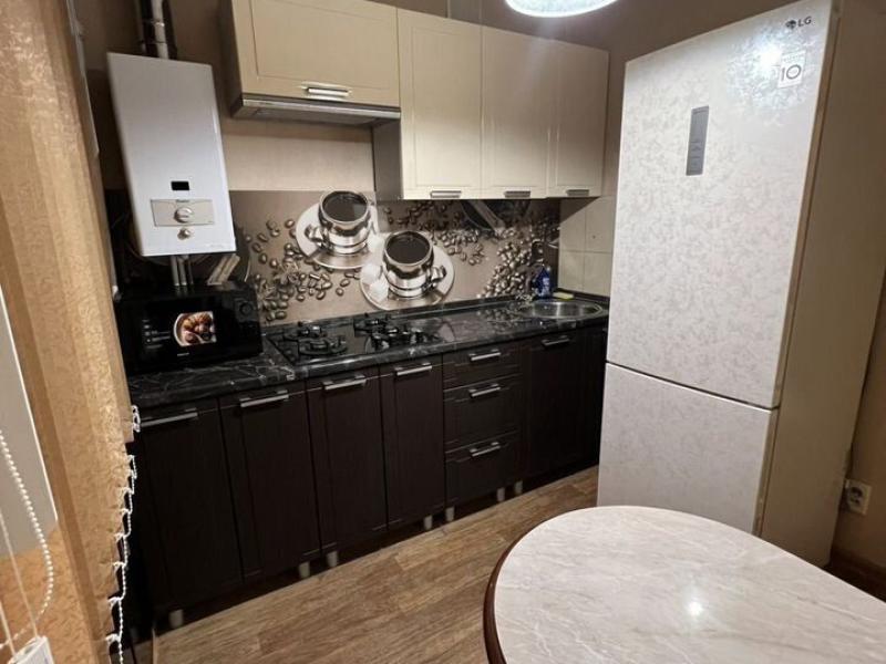 Апартаменты на площади 26 Бакинских Комиссаров, 3 — фото 4