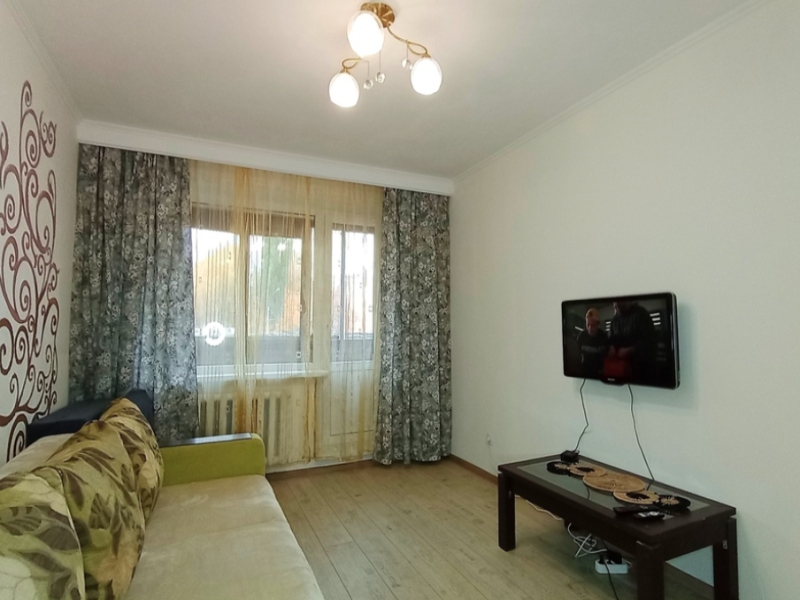 Апартаменты Rooms and apartaments group Новосёлов 17 — фото 5