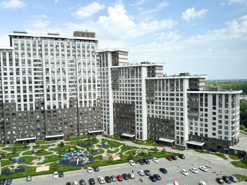 Like Home на А. Полина — фото 3