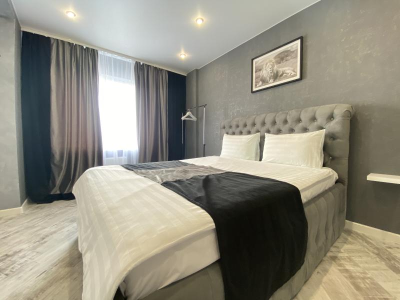 Апартаменты Housevip на проспекте Кулакова — фото 1