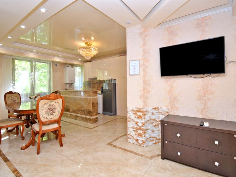 Perte House на улице Пушкина 43 — фото 1