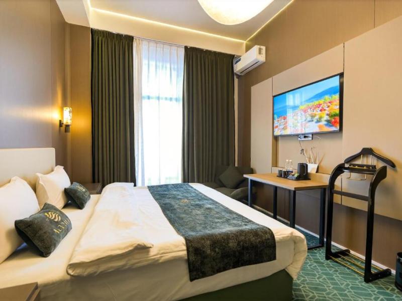 NOOMA Hotel Cozy Design Rooms on Aitmatova (Уютные дизайнерские номера в отеле NOOMA на Айтматова)