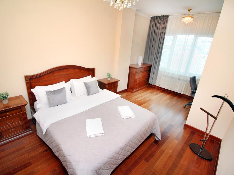 Almaty Apartments (Алматы Апартментс) на улице Достык 128 — фото 1