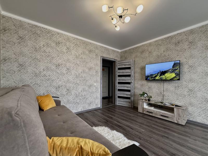 Квартира от компании Хоум Отель на Карагандинской, 37Б — фото 2
