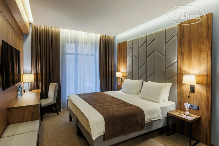 Hotel #102610287350