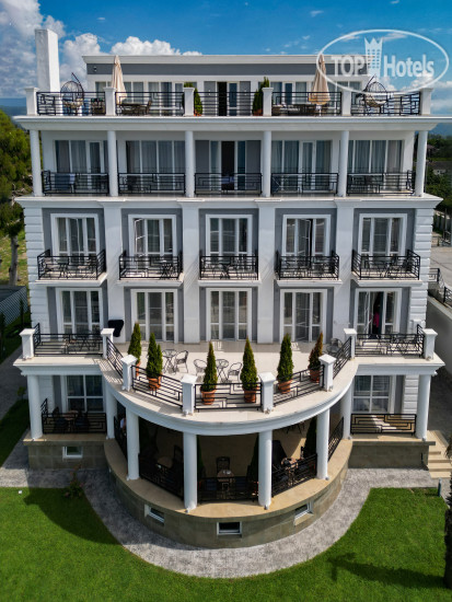 Грейс Аква Вилла (Сухум) (4 сердца внутрен) — фото 1