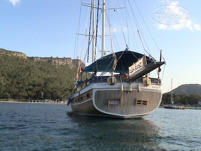 La Liberta Yacht Blue Voyage — фото 1