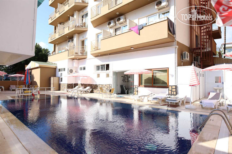Kleopatra Aslan Corner Hotel