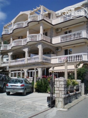 BOJANA VILLA BUDVA