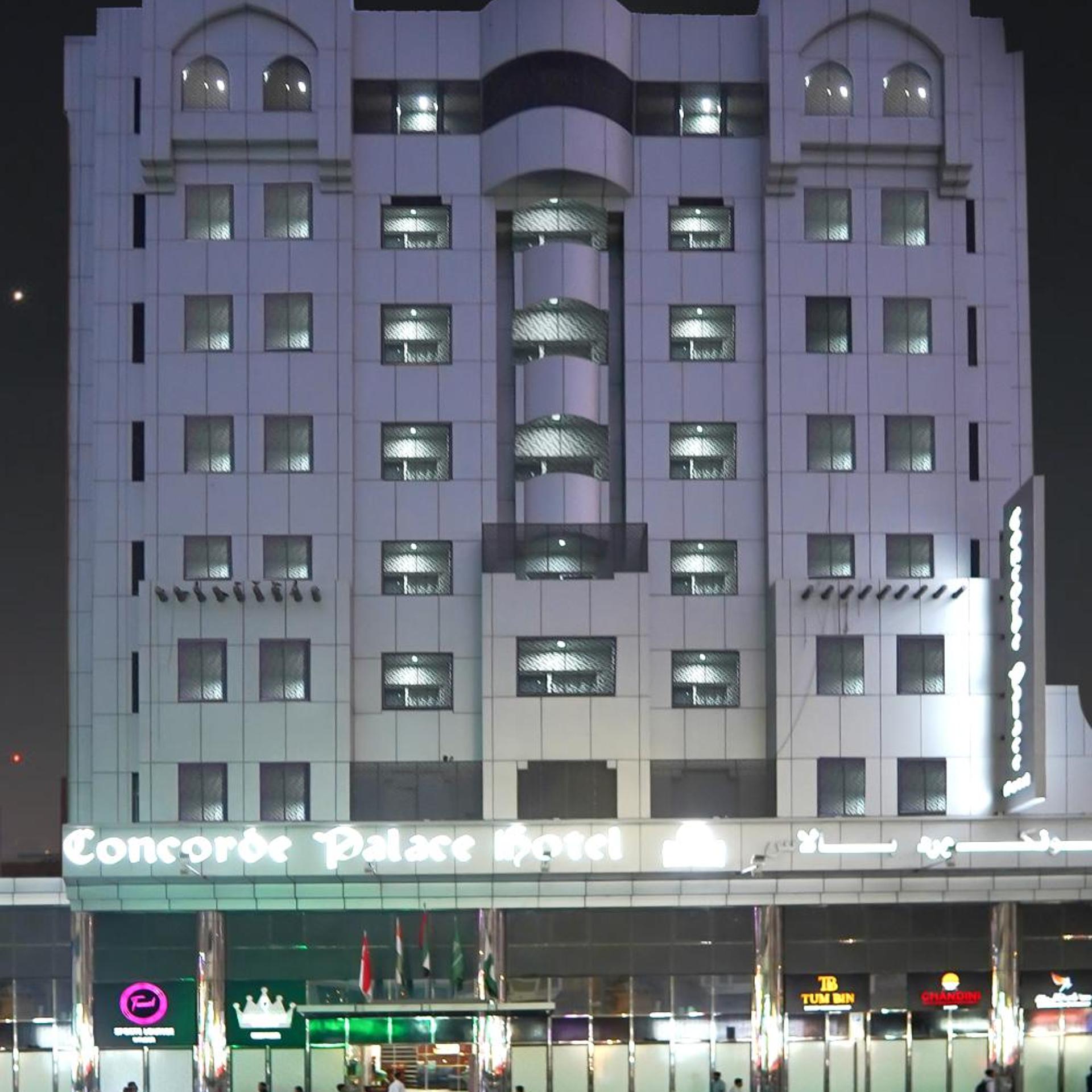 Concorde Palace Hotel — фото 1