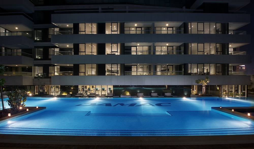 DAMAC MAISON CANAL VIEWS APT