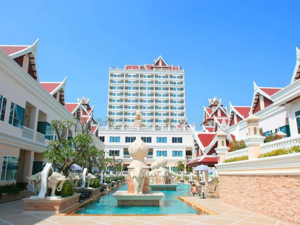 GRAND PACIFIC SOVEREIGN RESORT & SPA — фото 5