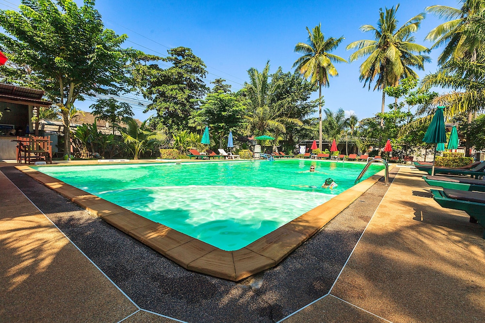 LANTA KLONG NIN BEACH RESORT