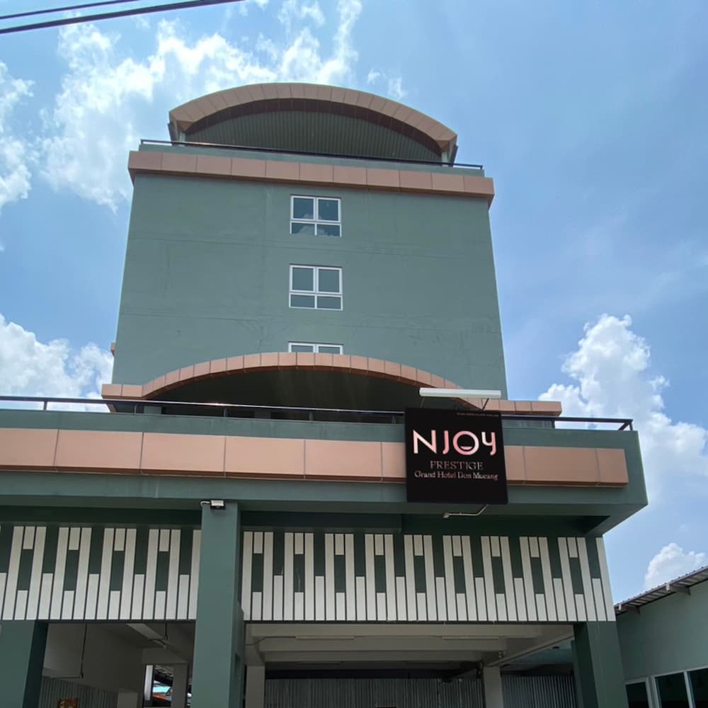 NJOY Prestige Grand Hotel Don Mueang — фото 2