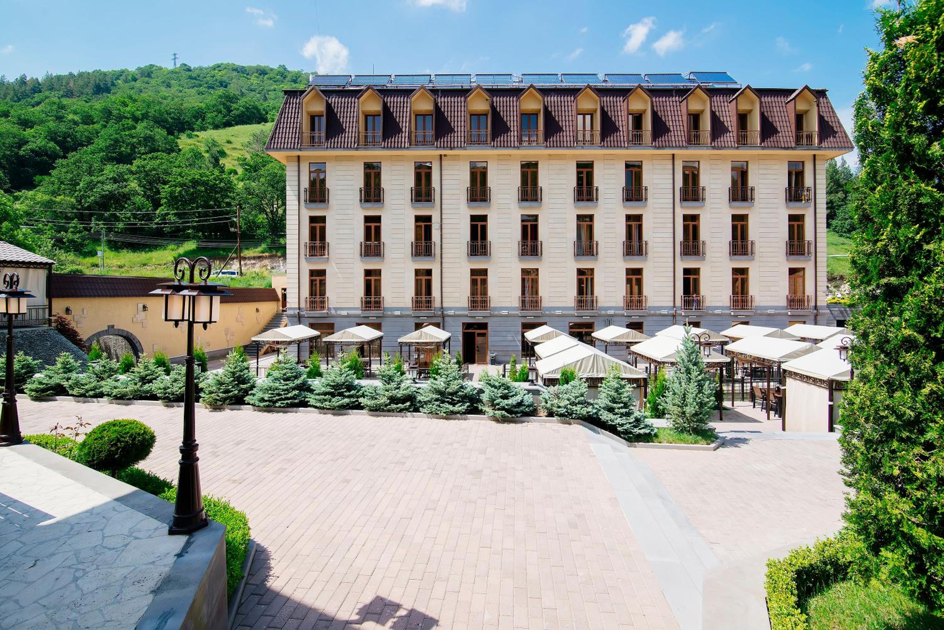 Elegant Hotel & Resort — фото 3