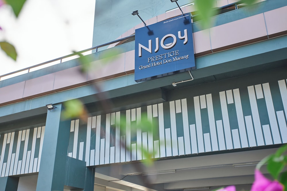 NJOY Prestige Grand Hotel Don Mueang — фото 1