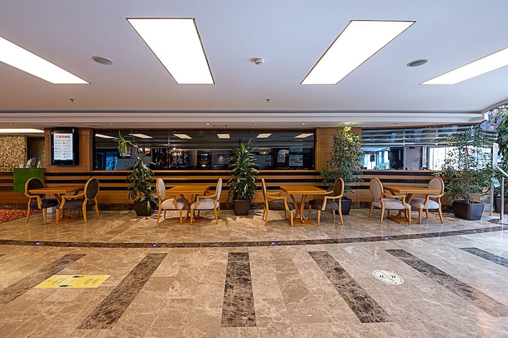 Dream Hill Business Deluxe Hotel Asia — фото 1