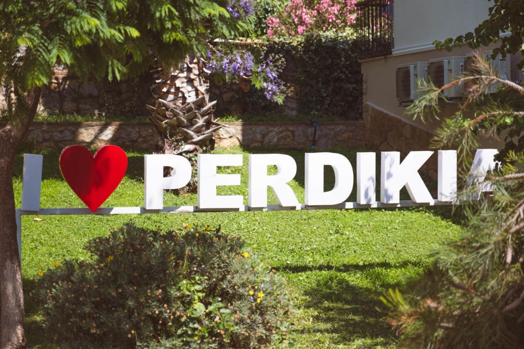 Perdikia Hill Family Resort Villas