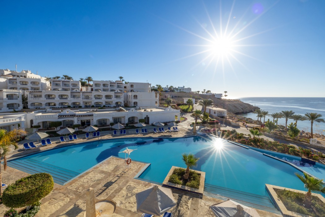 Continental Plaza Beach Resort — фото 3