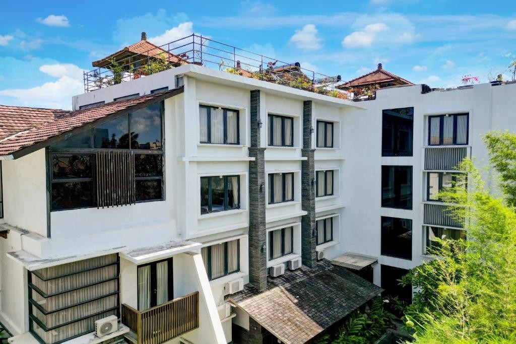 Palette near Legian Beach formerly Argya Santi Suites And Villas — фото 2